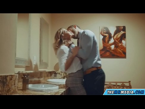 ❤️ Блондинка сени коомдук дааратканада азгырып жатканда Силиктөө ky.sexuria-net.ru ❌️❤